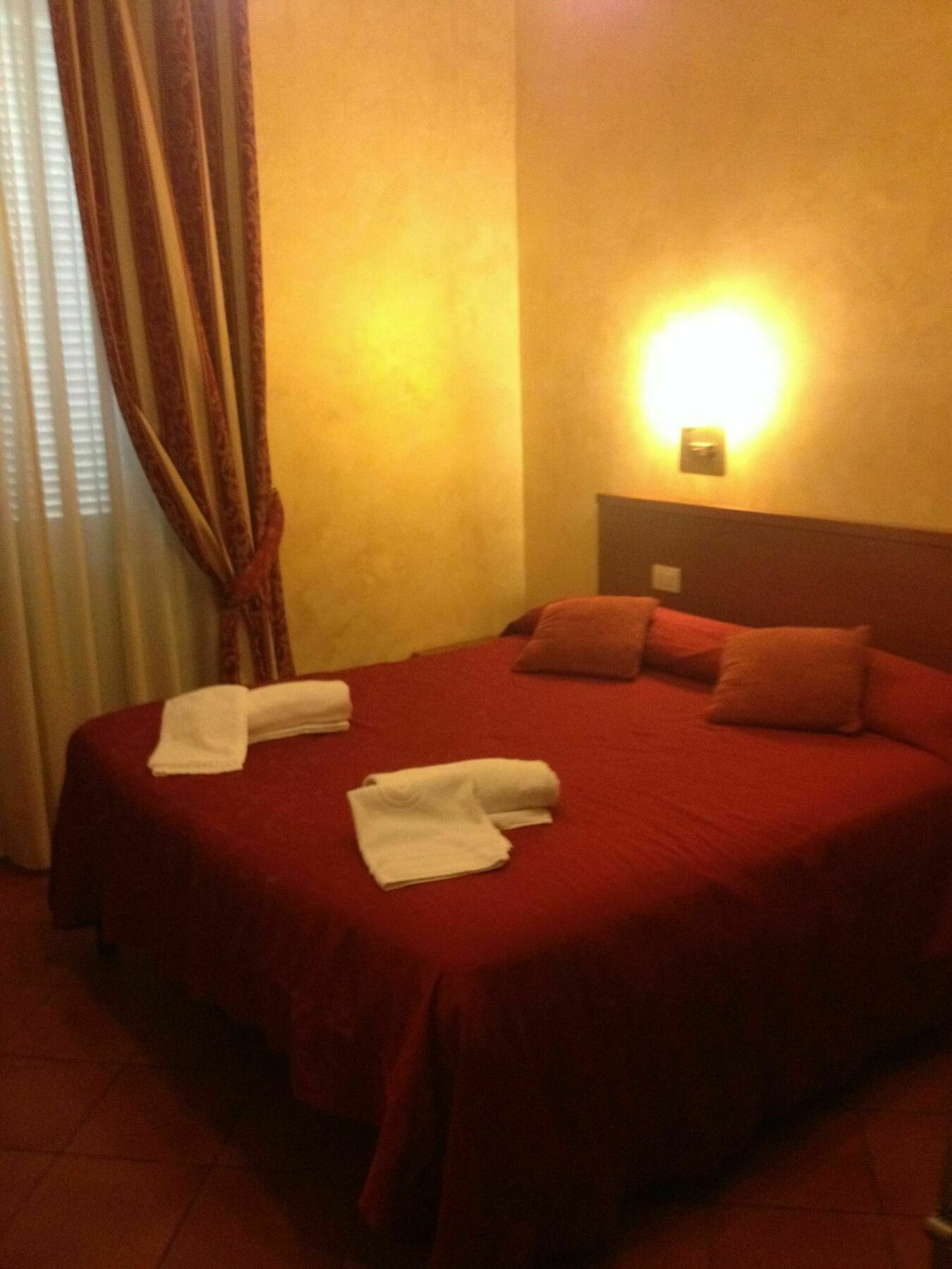Roma Termini Inn Ngoại thất bức ảnh