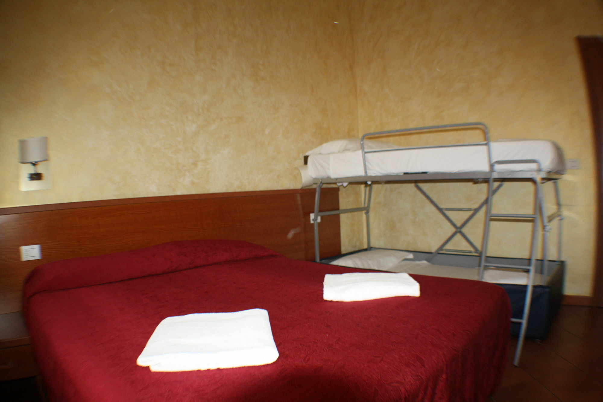 Roma Termini Inn Ngoại thất bức ảnh