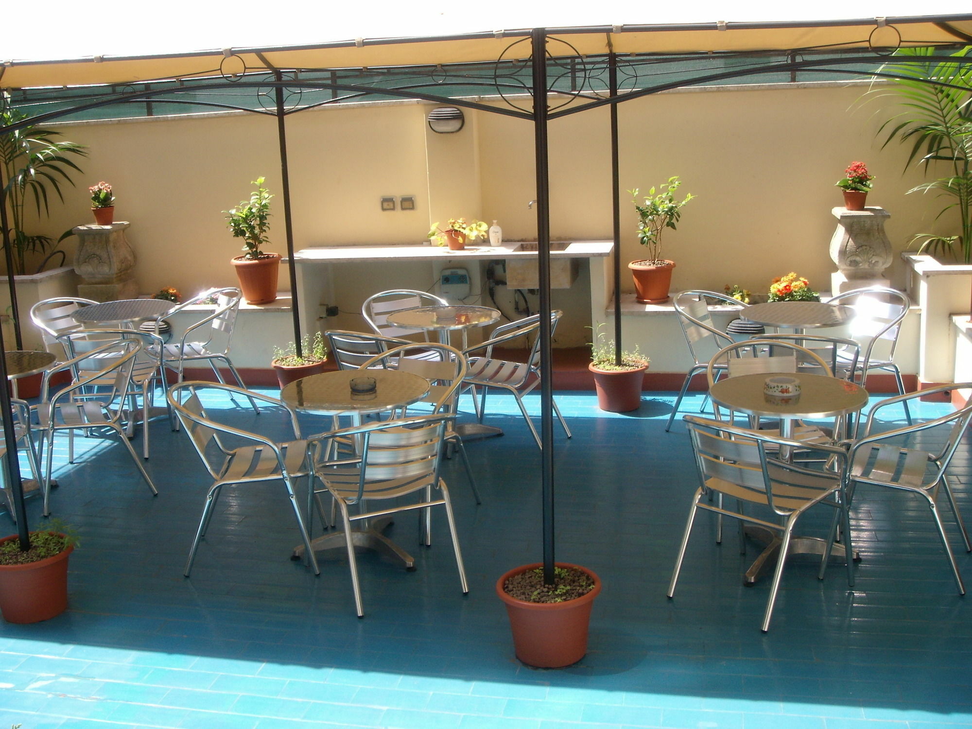 Roma Termini Inn Ngoại thất bức ảnh